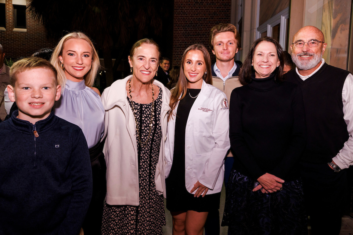 Alice and Cassidy Bonn in center