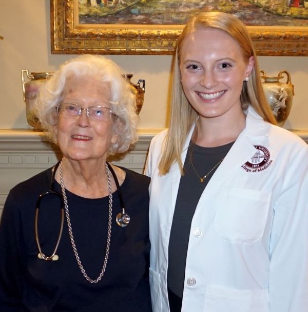 Amelia Hartje visited her grandmother in Birmingham, Ala., in 2020 after receiving her white coat.