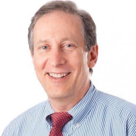 Dr. Roy Forman receives the Mission Model award