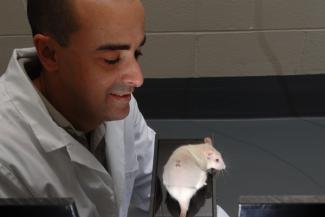 Researcher wins $1.8M grant to find out why anxiety targets women